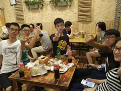 东乌珠穆沁烧烤加盟,学烧烤技术,开烧烤店多少钱疯狂烤翅加盟